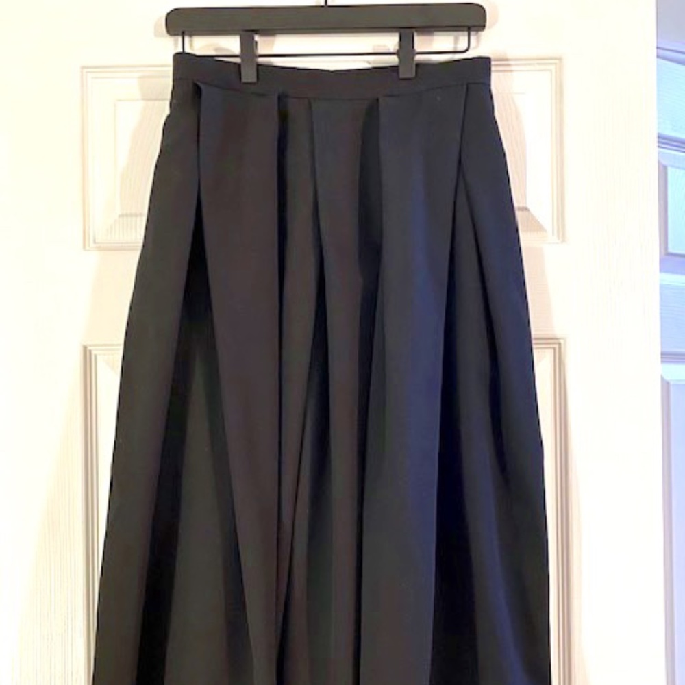 Comme des Garçons black pleated long skirt